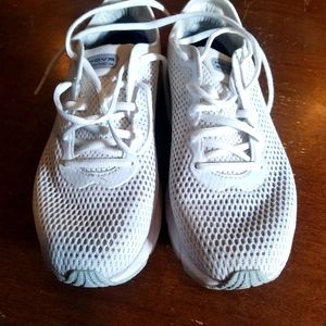 UA  shoes